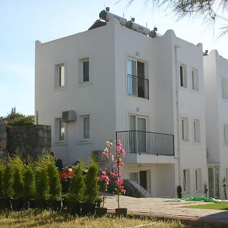 Apartmanhotel Rose 3*