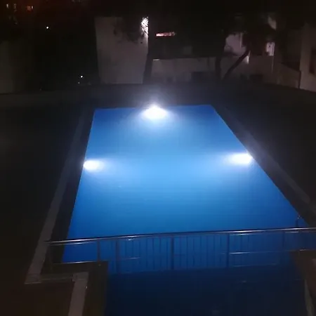 Aparthotel Rose 3*